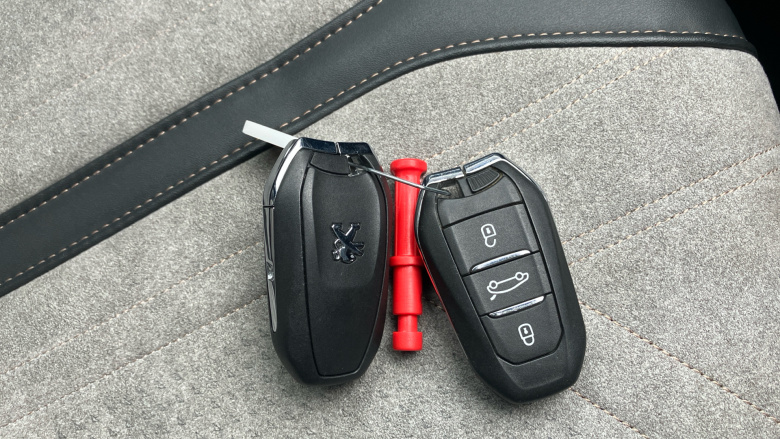 Peugeot 3008 1.6 Hybrid 225 GT 5dr e-EAT8 Estate